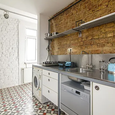 Outstanding Flat With And Sea View In Beyoglu Apartamento Istambul